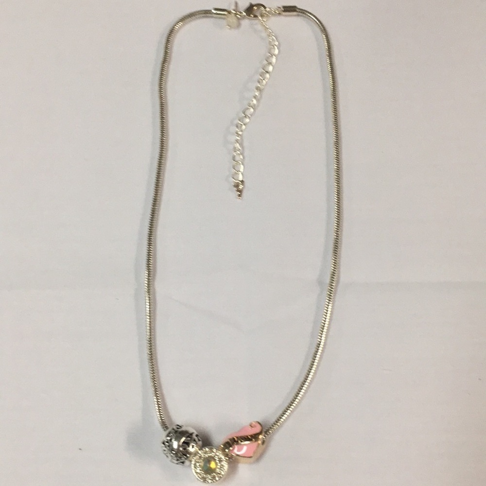 Avon Charm Necklace with extender (N)